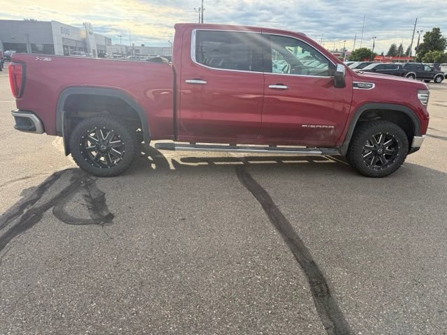 Used 2024 GMC Sierra 1500 SLT w/ SLT Premium Plus Package AWD/4WD image 11