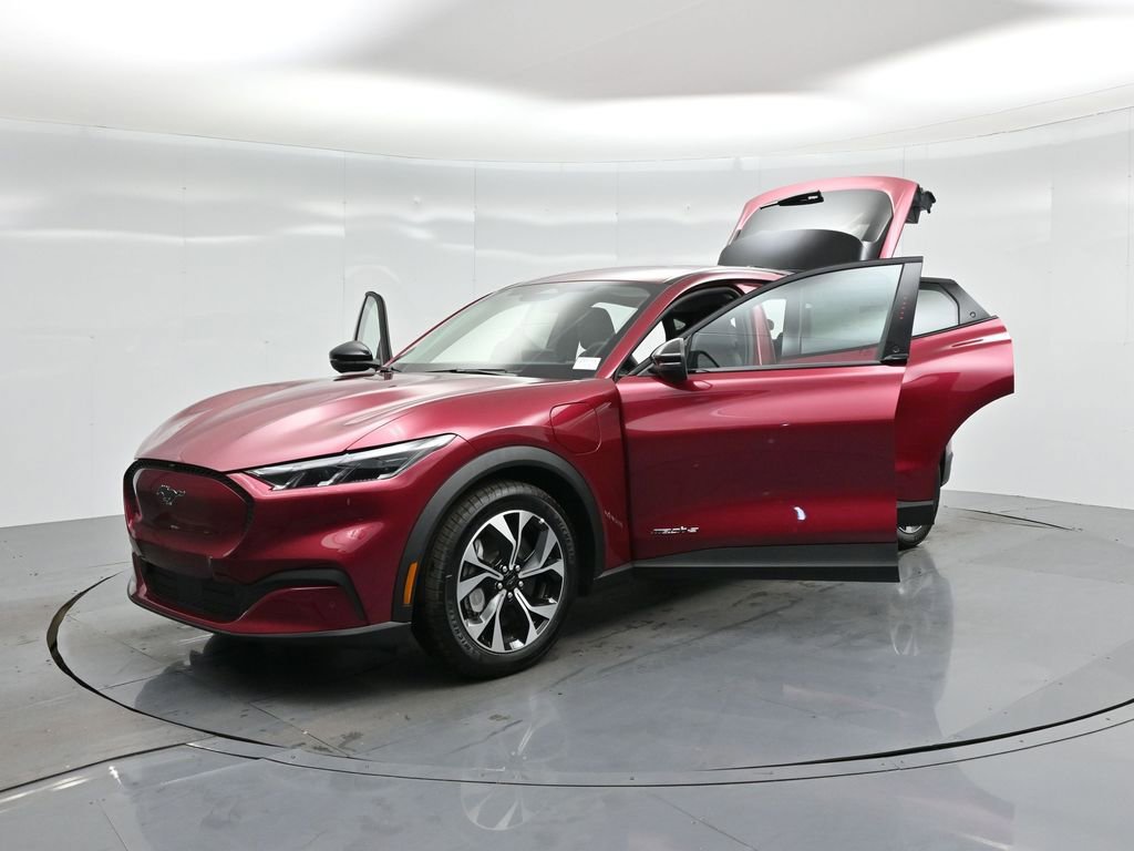 Certified 2025 Ford Mustang Mach-E Select image 30