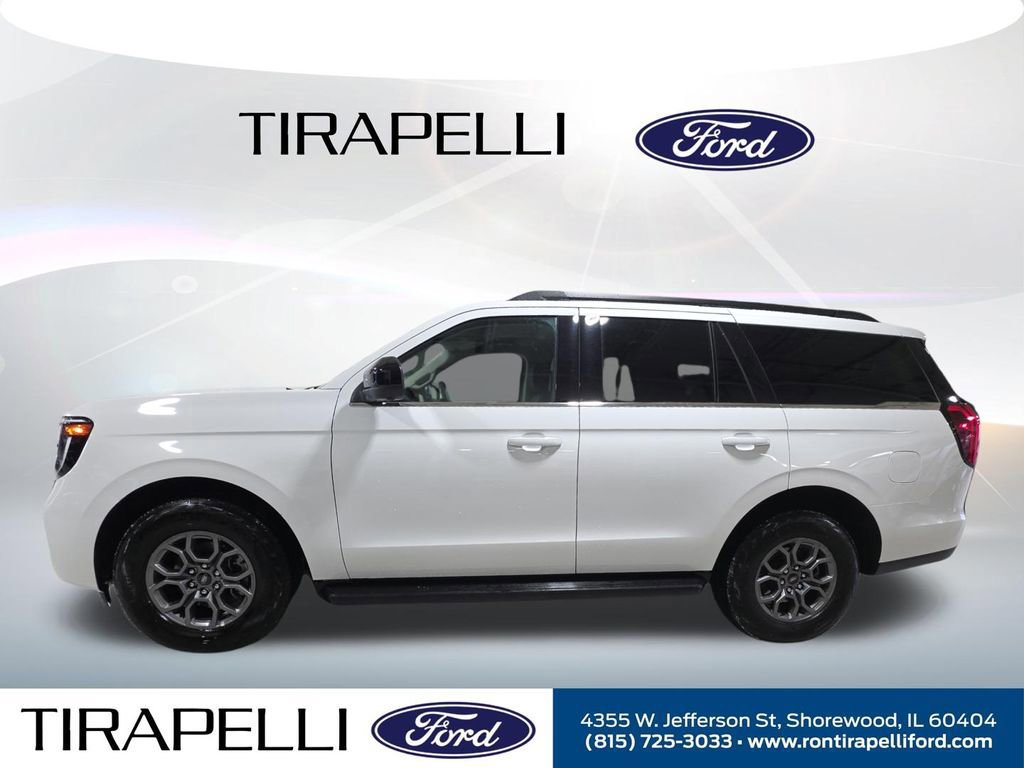 Certified 2025 Ford Expedition Active image 6