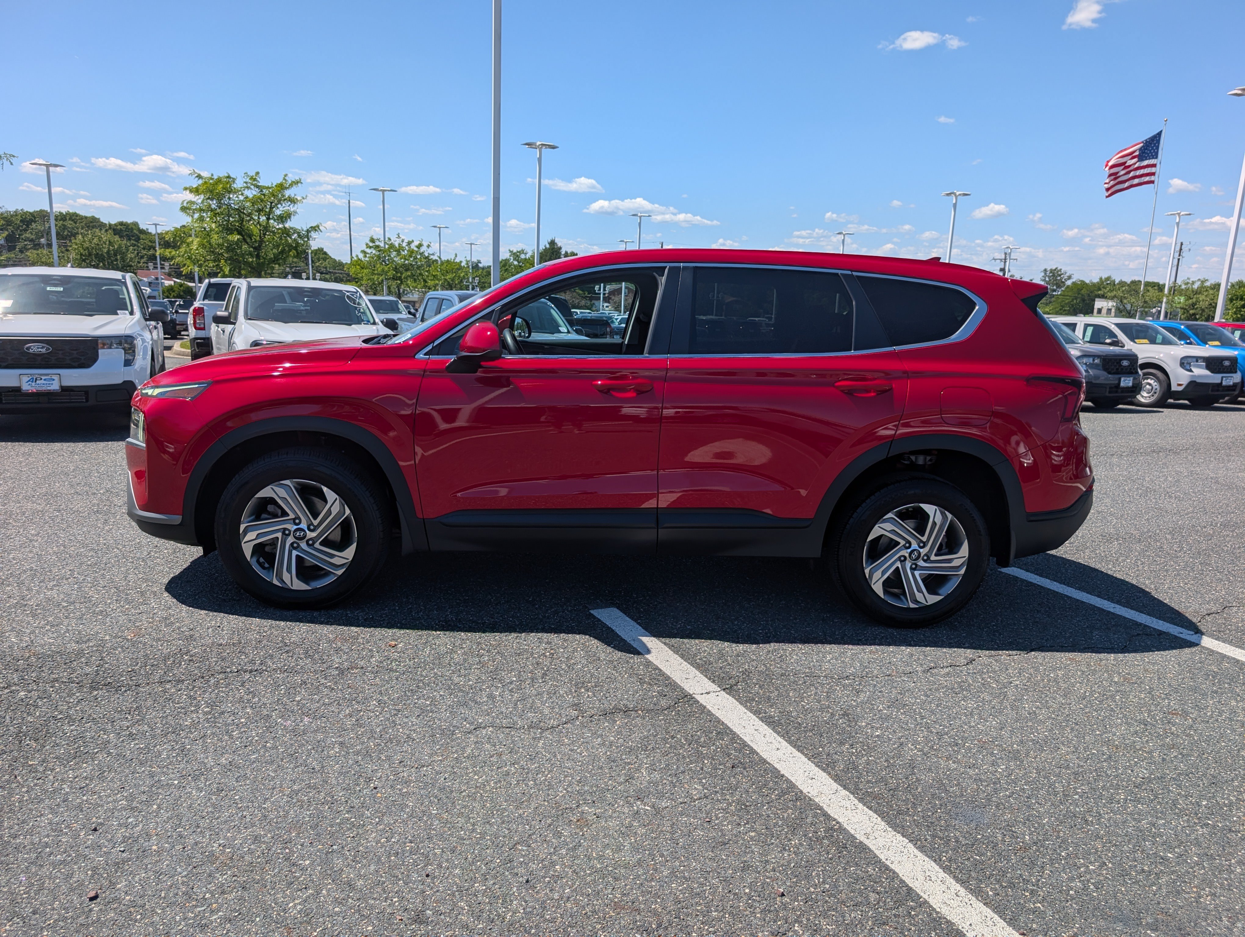 Used 2022 Hyundai Santa Fe SE AWD/4WD image 6