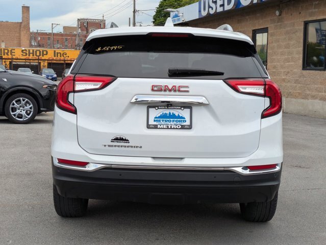 Used 2023 GMC Terrain SLT FWD image 5