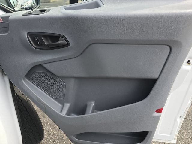 Certified 2019 Ford Transit 250 148 Medium Roof RWD image 16