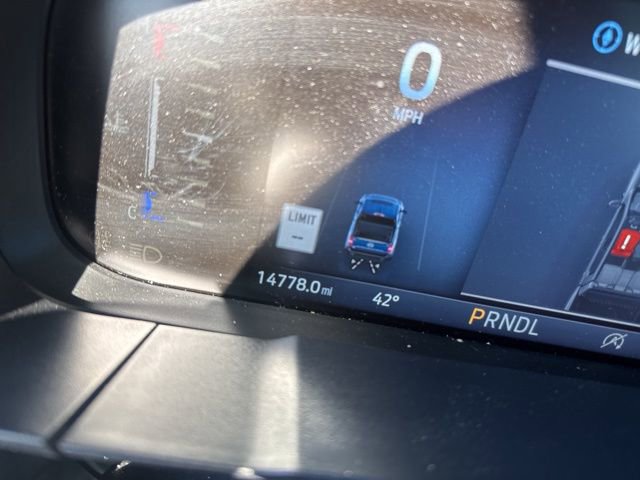 Certified 2025 Ford Maverick Lariat w/ Black Appearance Package image 17