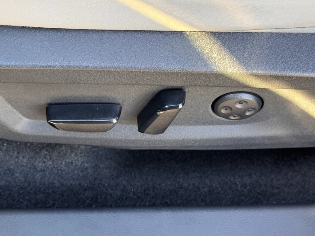 Used 2025 Nissan Murano Platinum w/ Cargo Package image 19