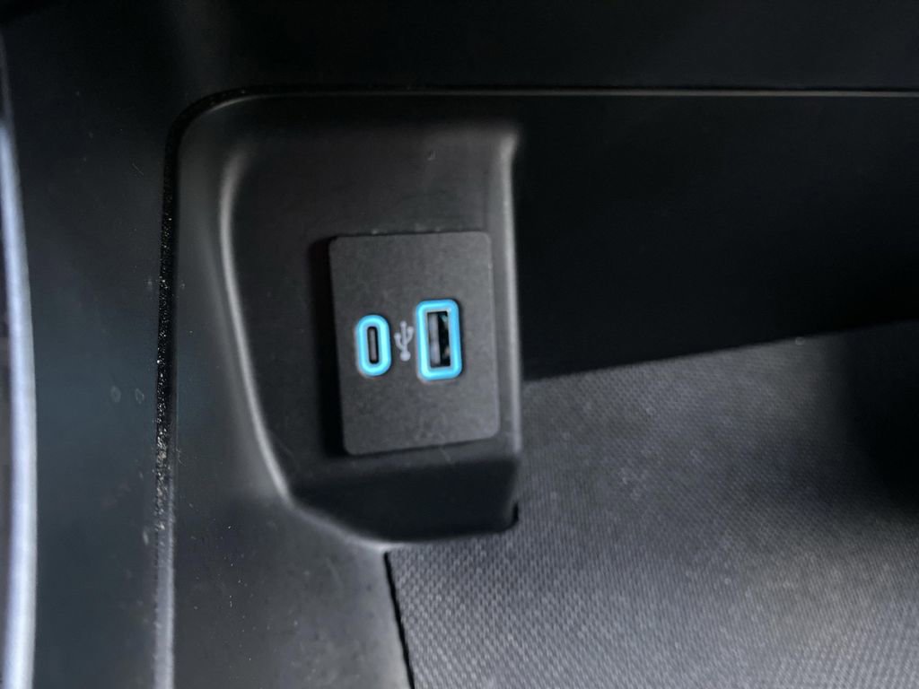 Certified 2024 Ford F150 XLT w/ Equipment Group 302A MID image 31