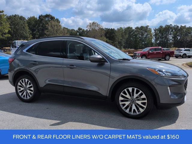 Certified 2022 Ford Escape Titanium image 7