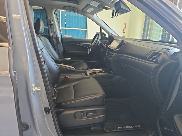Used 2023 Honda Ridgeline RTL-E image 8