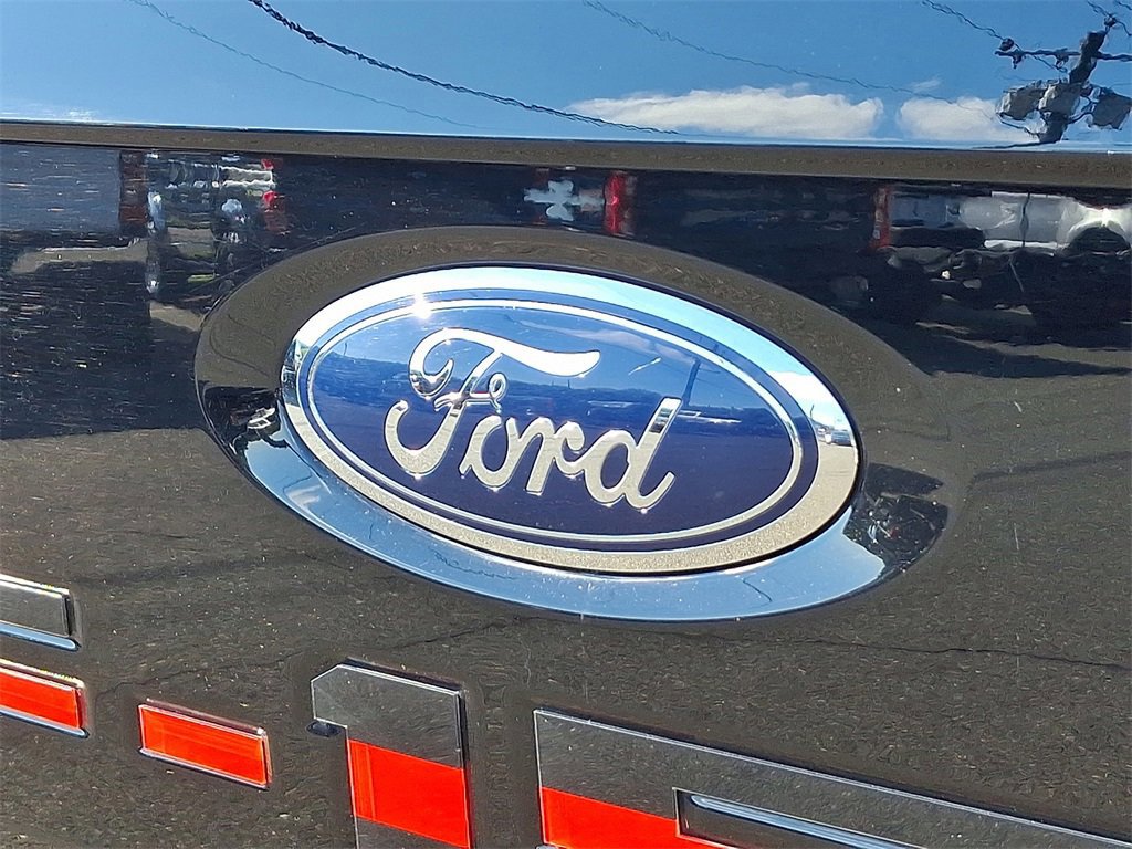 Certified 2023 Ford F150 XLT w/ Equipment Group 302A High image 31