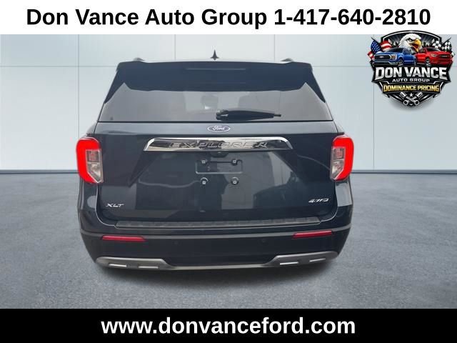 Certified 2023 Ford Explorer XLT w/ Equipment Group 202A image 5