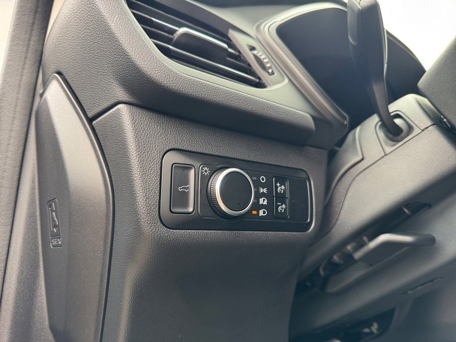 Certified 2023 Ford Escape Active w/ Tech Pack #2 image 20