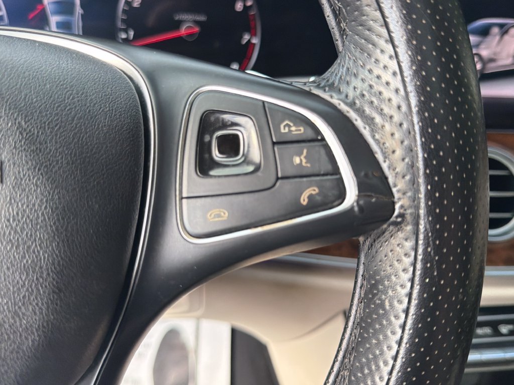 Used 2017 Mercedes-Benz E 300 image 20
