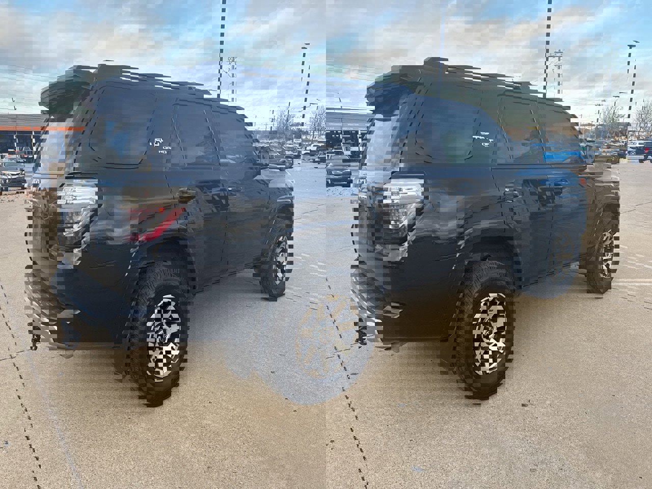 Used 2022 Toyota 4Runner TRD Off-Road image 5