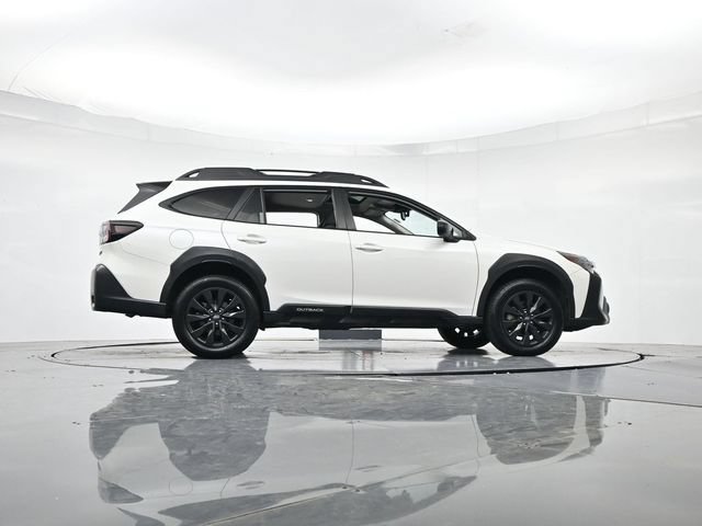 Used 2023 Subaru Outback Onyx Edition AWD/4WD image 31