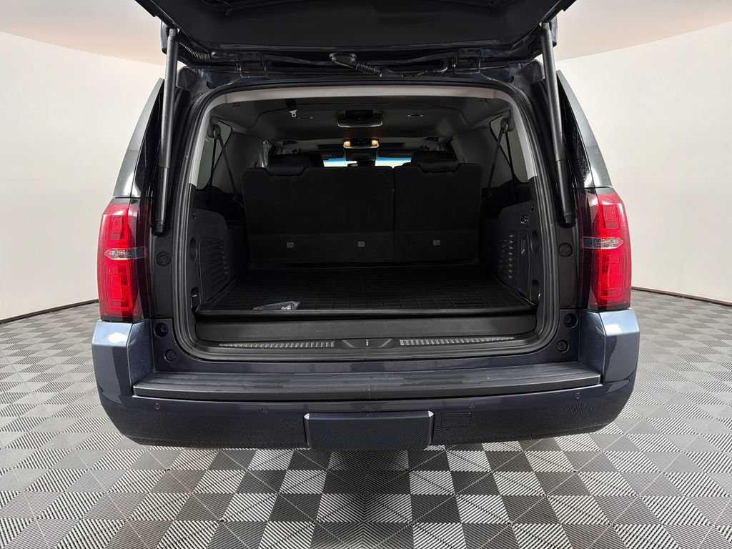 Used 2019 Chevrolet Suburban Premier w/ RST 6.2L Performance Edition AWD/4WD image 27