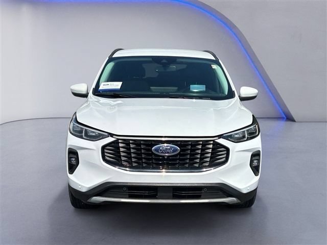 Certified 2023 Ford Escape SE w/ PHEV Premium Package FWD image 7