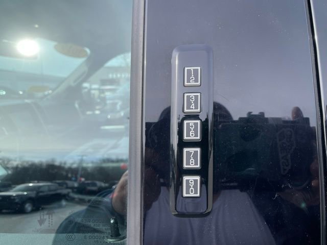 Certified 2019 Ford F150 Lariat w/ Trailer Tow Package image 36