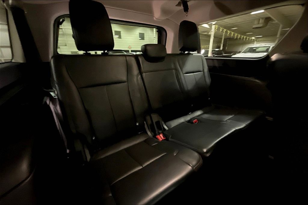 Certified 2024 Ford Expedition Max XLT image 26