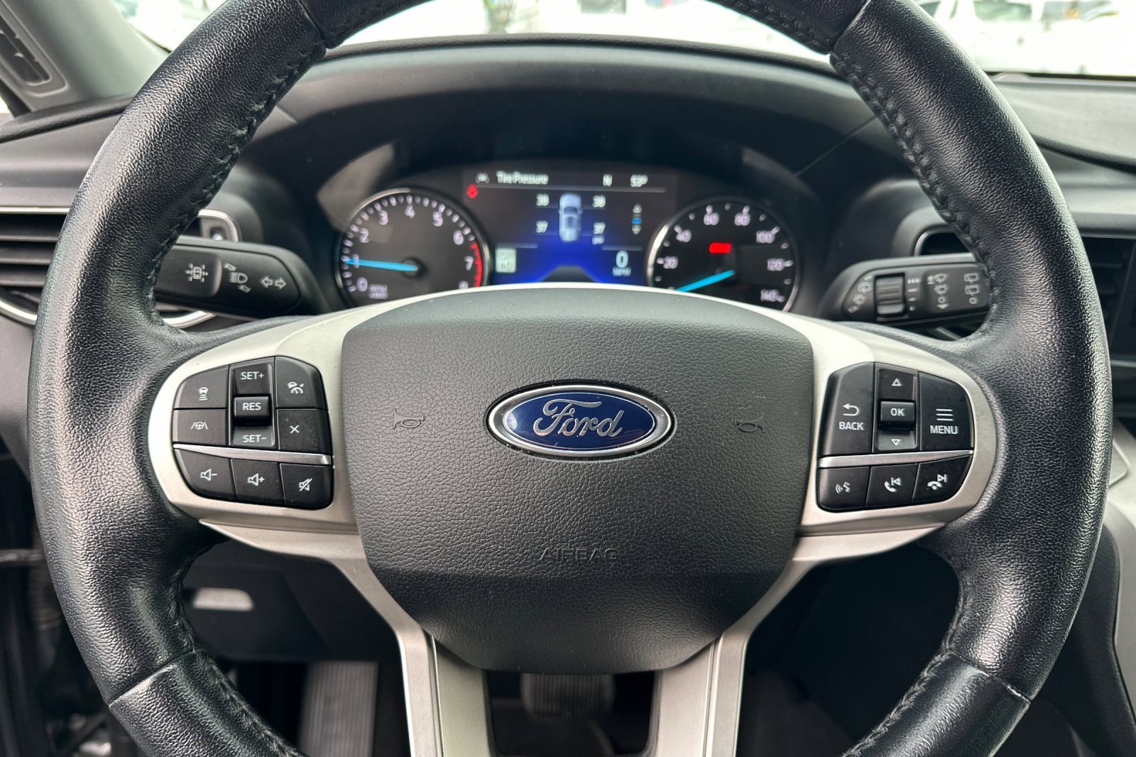 Certified 2021 Ford Explorer XLT w/ Equipment Group 202A image 26