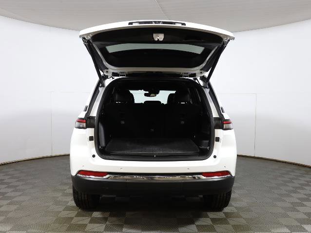 Used 2024 Jeep Grand Cherokee Limited w/ Trailer Tow Package image 21