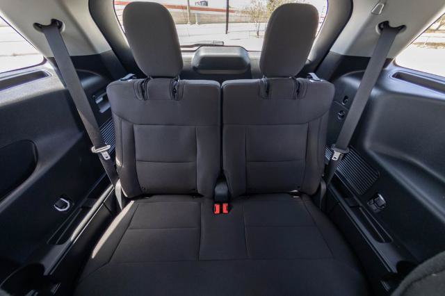 Certified 2023 Ford Explorer XLT RWD image 16