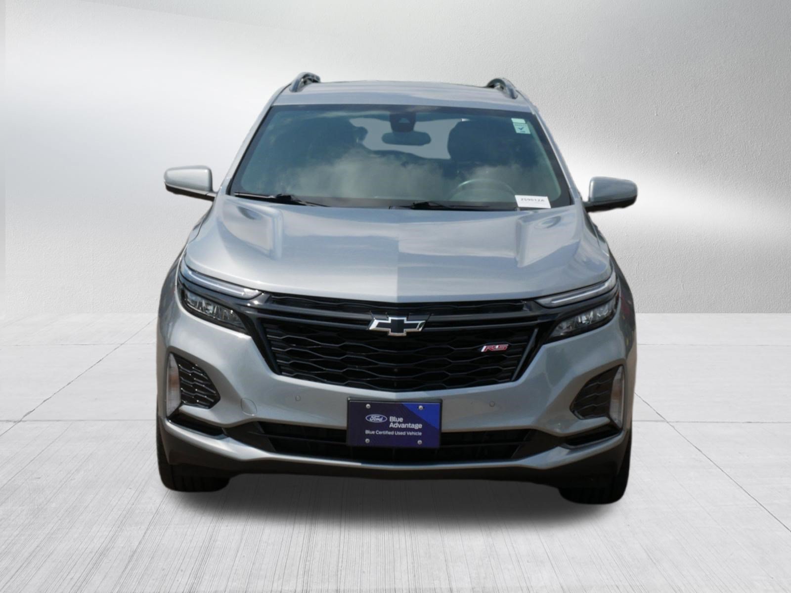 Used 2024 Chevrolet Equinox RS AWD/4WD image 2