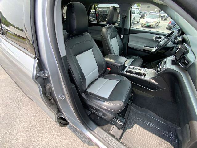 Certified 2023 Ford Explorer XLT w/ Equipment Group 202A AWD/4WD image 26