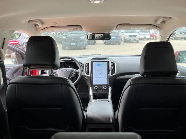 Certified 2022 Ford Edge Titanium image 24