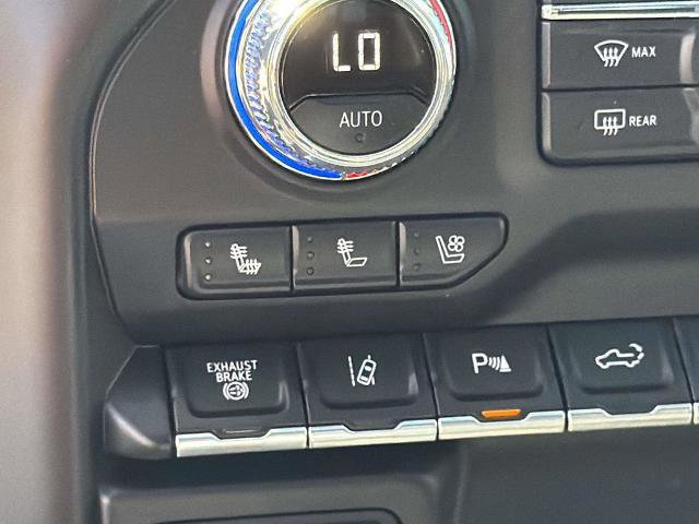 Used 2020 GMC Sierra 2500 Denali w/ Denali Ultimate Package image 16