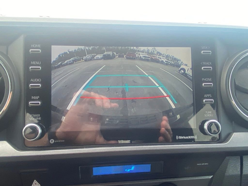 Used 2022 Toyota Tacoma TRD Off-Road w/ Technology Package image 16