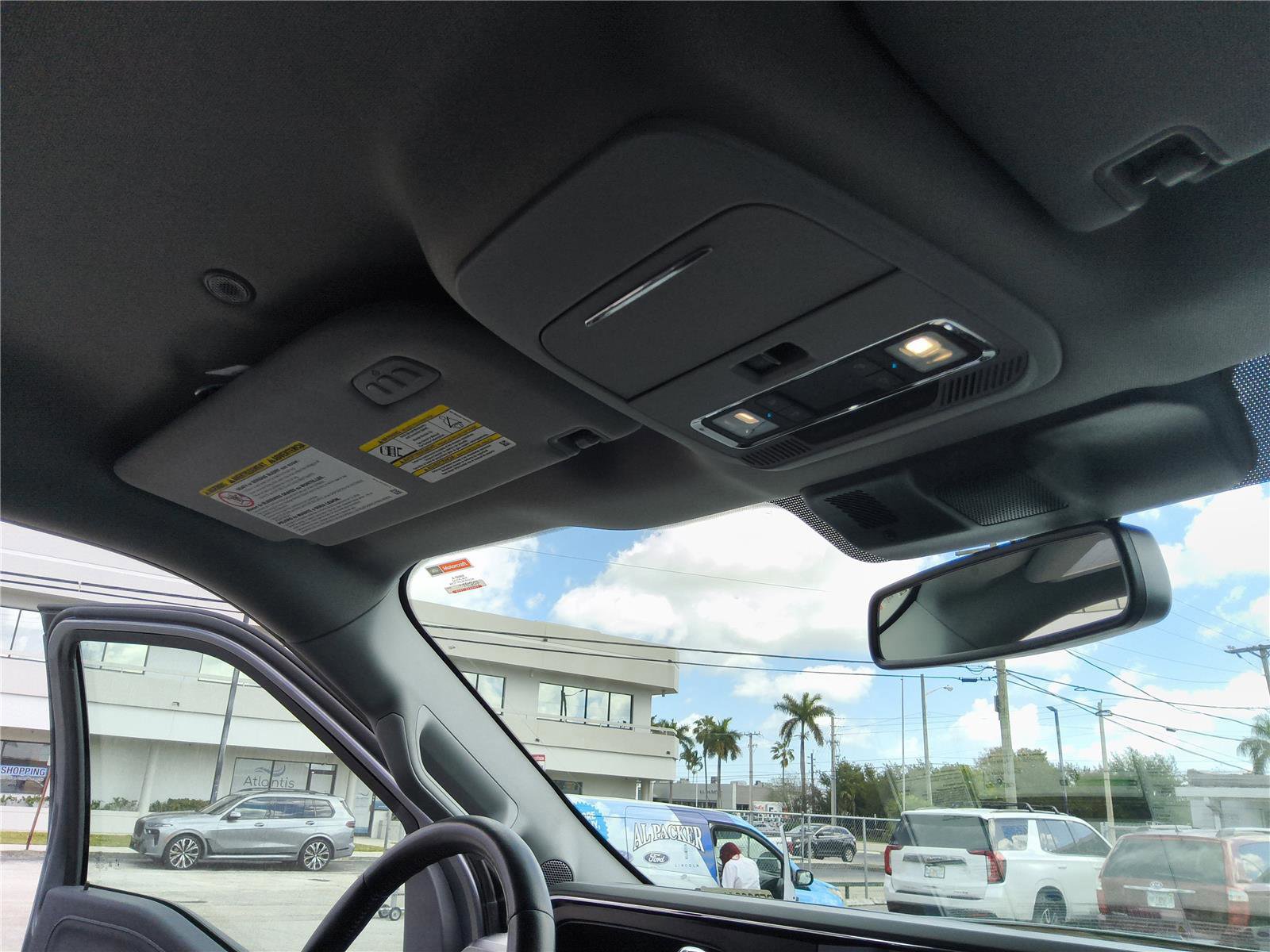 Certified 2024 Ford F350 Lariat w/ Black Appearance Package image 28