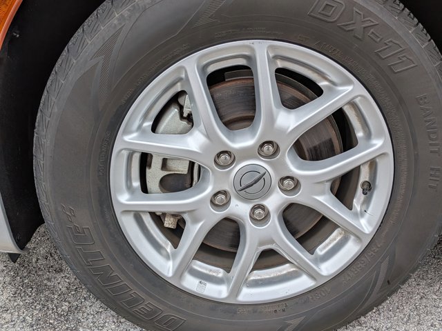 Used 2023 Chrysler Pacifica Touring-L FWD image 10