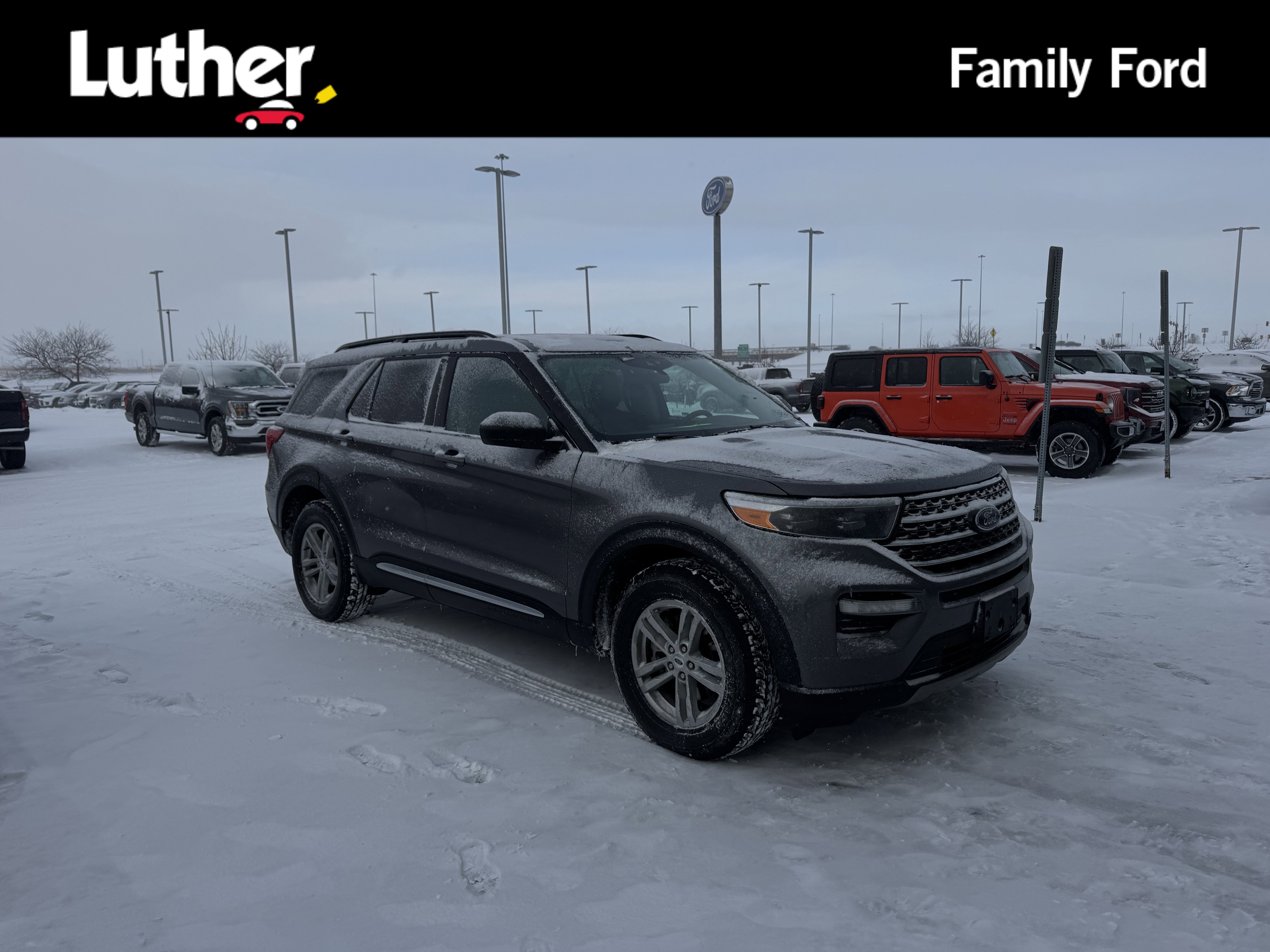 Certified 2024 Ford Explorer XLT w/ Equipment Group 202A