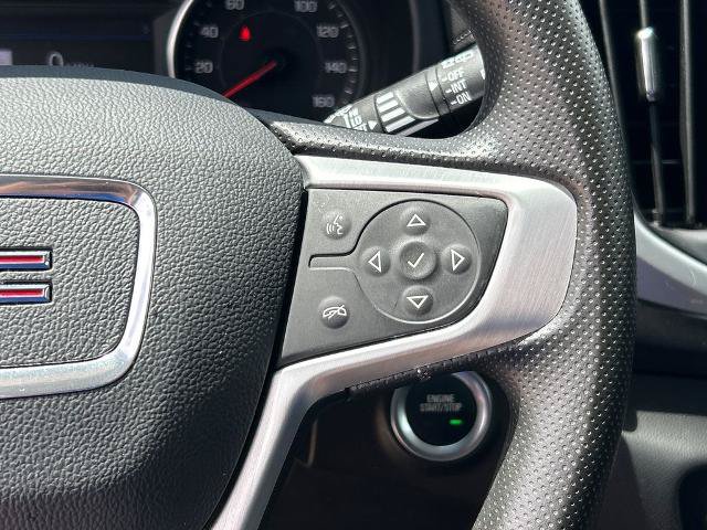 Used 2024 GMC Terrain SLE w/ Driver Convenience Package FWD image 24