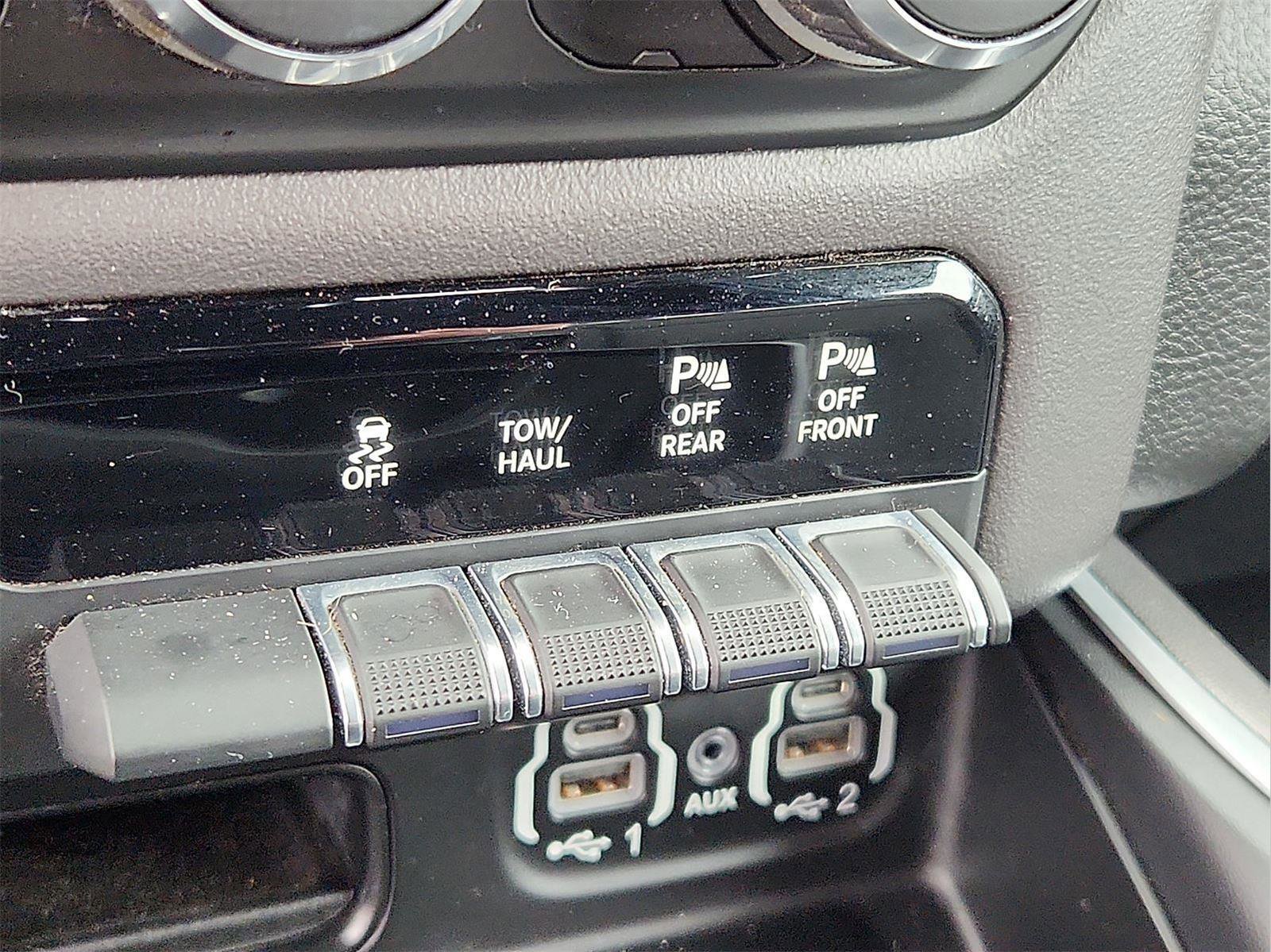 Used 2020 RAM 1500 Big Horn image 24