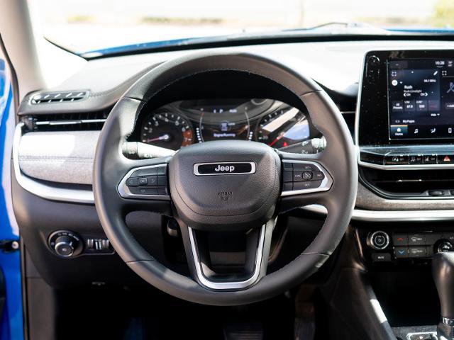 Used 2022 Jeep Compass Latitude image 22