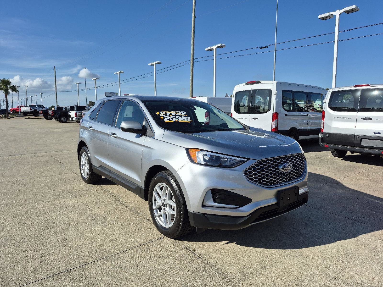 Certified 2024 Ford Edge SEL image 7