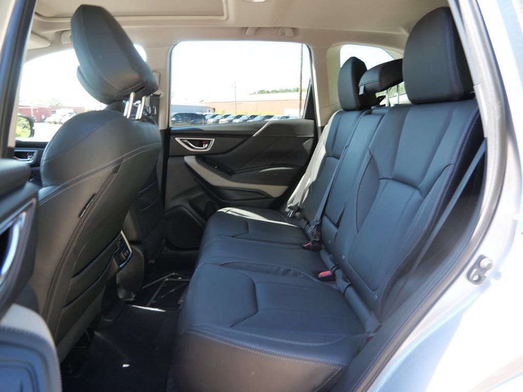 Used 2024 Subaru Forester Limited AWD/4WD image 22