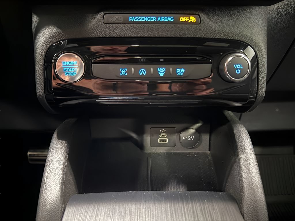 Certified 2024 Ford Escape ST-Line w/ Tech Pack #1 AWD/4WD image 23
