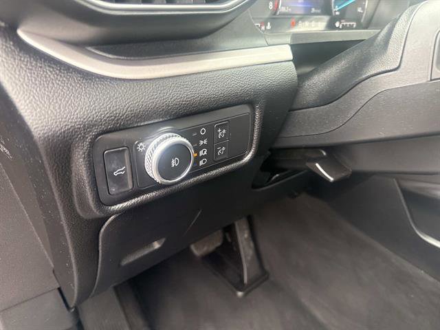 Certified 2022 Ford Explorer XLT w/ Equipment Group 202A image 19