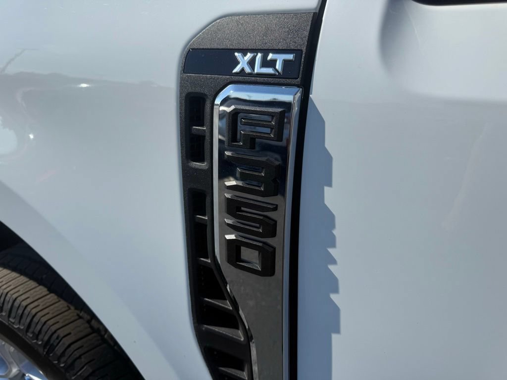 Certified 2025 Ford F350 XLT AWD/4WD image 14