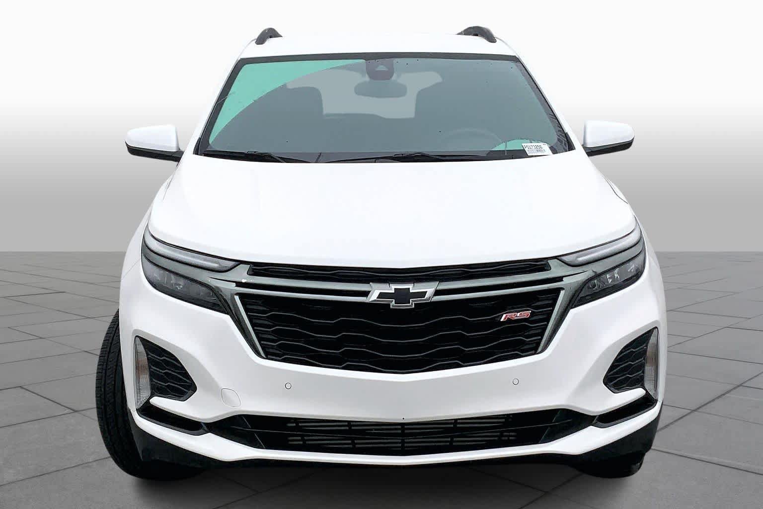 Used 2023 Chevrolet Equinox RS FWD image 4