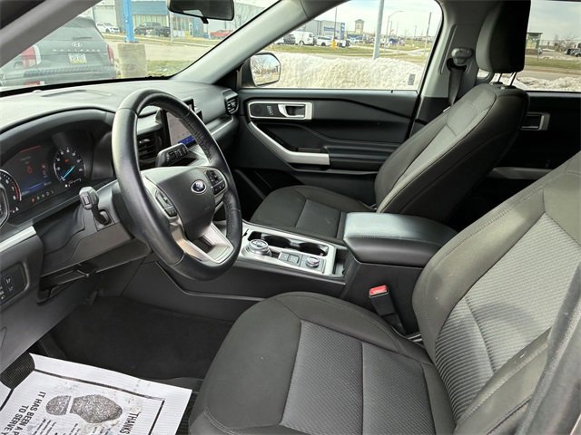Certified 2022 Ford Explorer XLT image 13