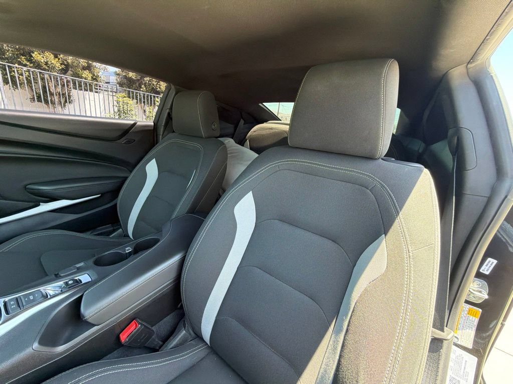 Used 2021 Chevrolet Camaro LT w/ RS Package RWD image 23