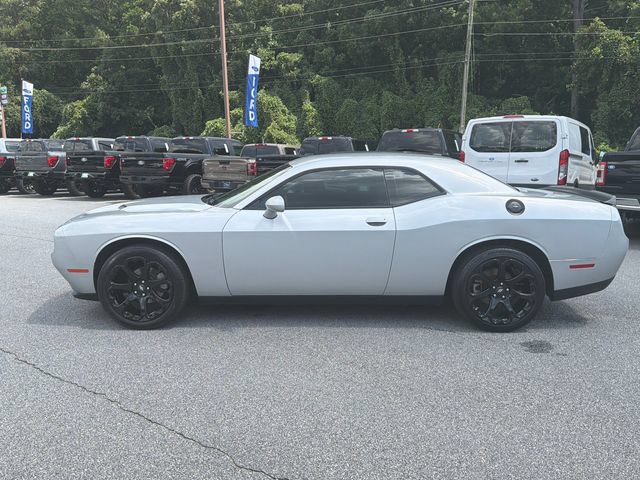 Used 2023 Dodge Challenger SXT w/ Blacktop Package RWD image 4