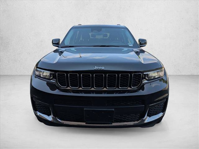 Used 2023 Jeep Grand Cherokee L Limited w/ Trailer Tow Group (B) AWD/4WD image 2