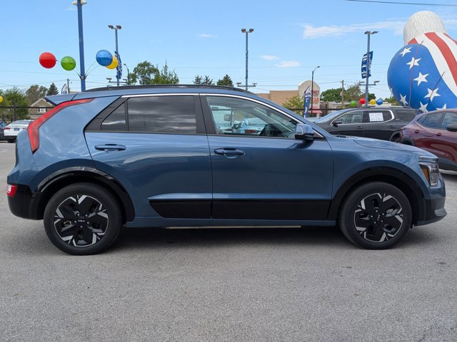 Used 2024 Kia Niro Wind FWD image 3