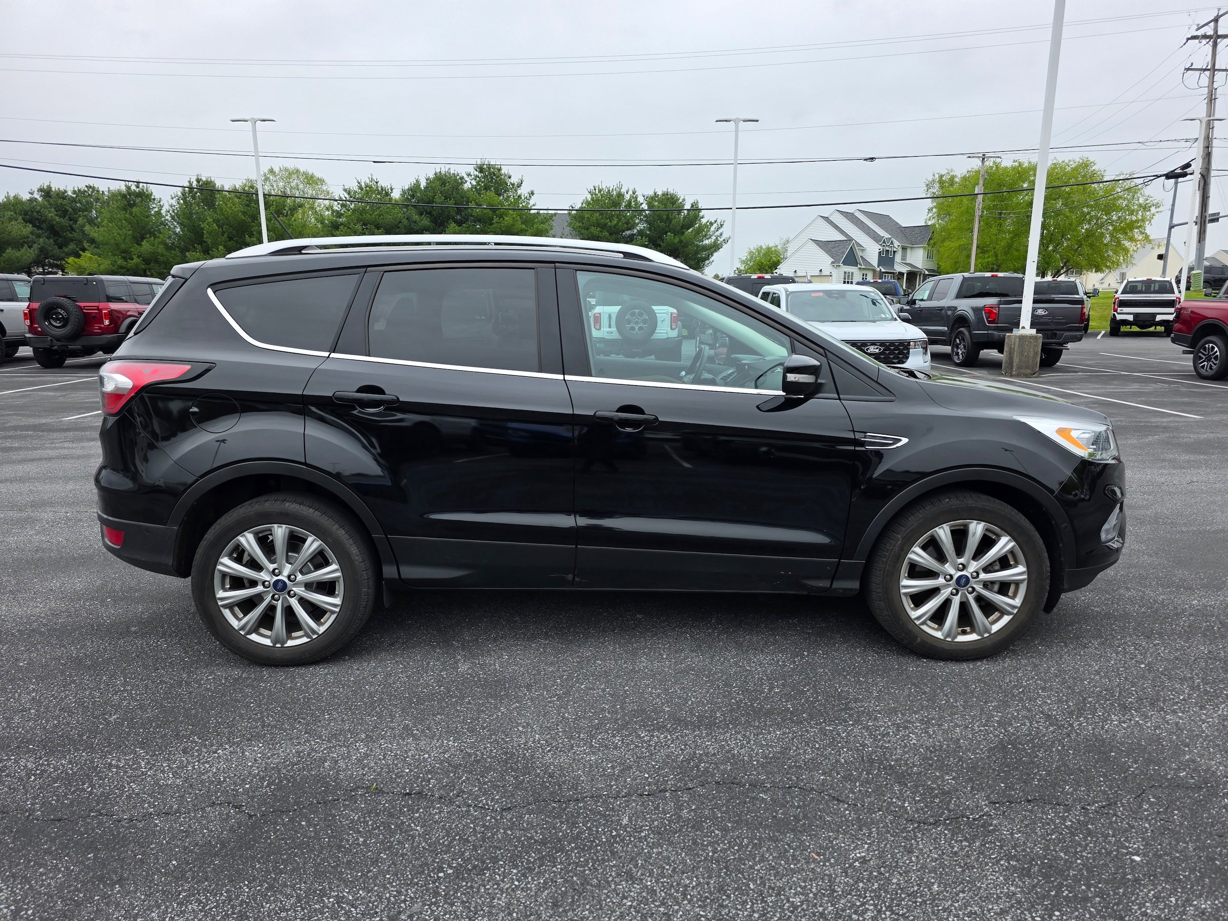 Certified 2018 Ford Escape Titanium AWD/4WD image 6