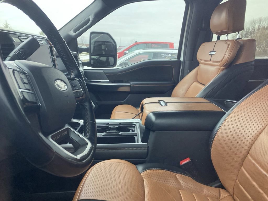 Certified 2024 Ford F250 Platinum w/ Tremor Off-Road Package image 12