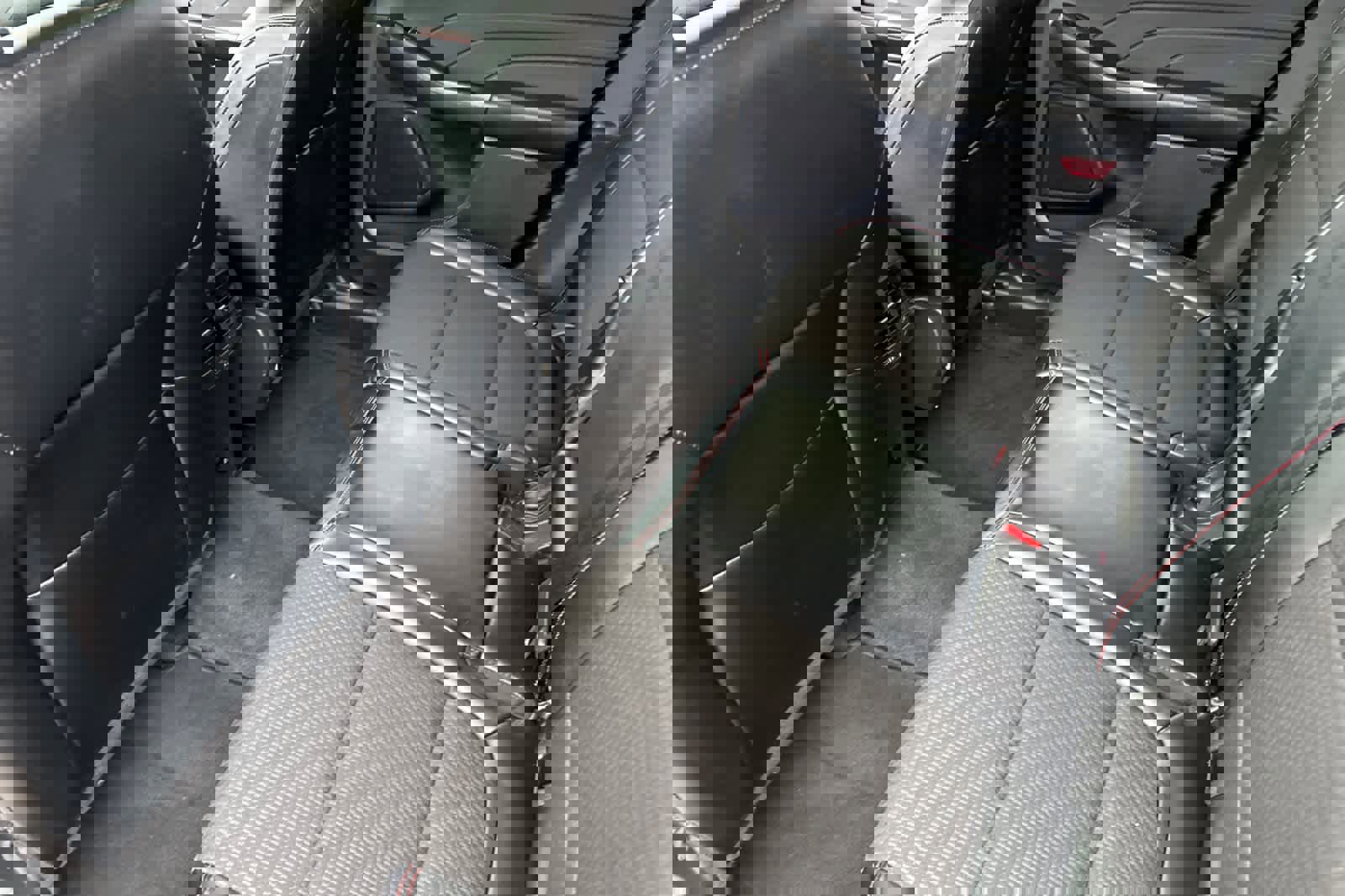 Certified 2024 Ford Escape ST-Line image 10