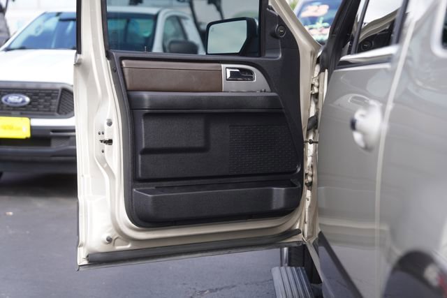 Certified 2017 Ford Expedition EL King Ranch RWD image 33